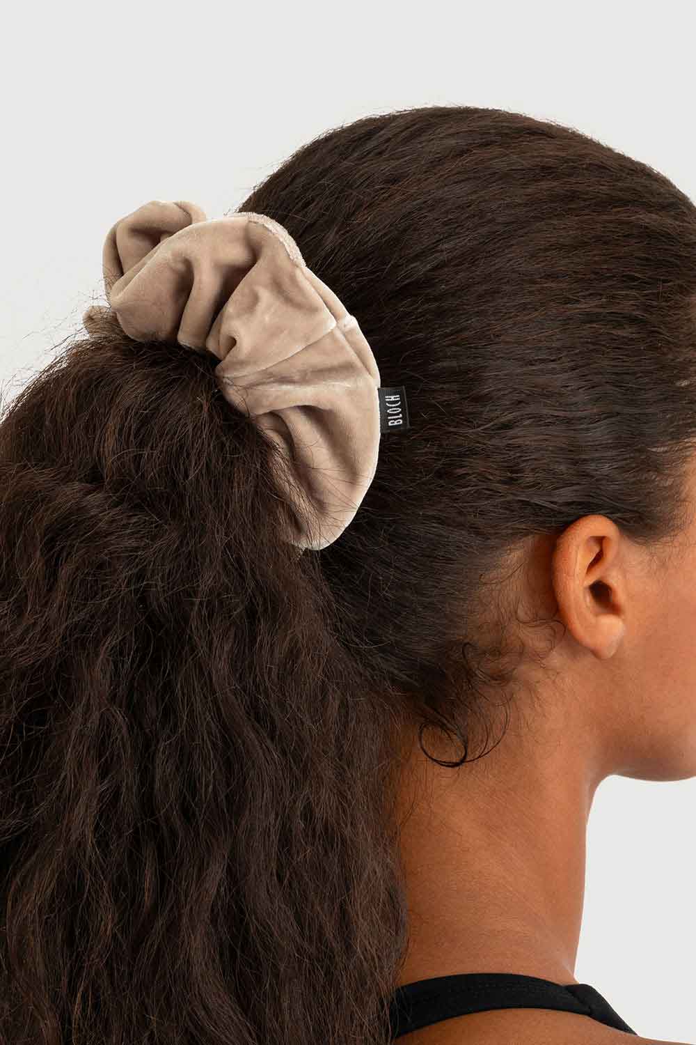 30211 - Velvet Scrunchie - Image 2