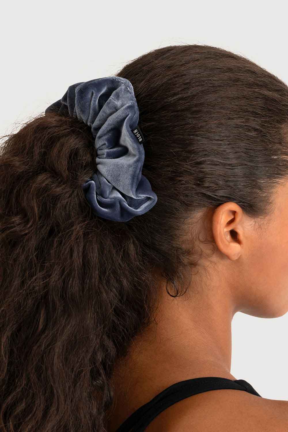 30211 - Velvet Scrunchie - Image 2
