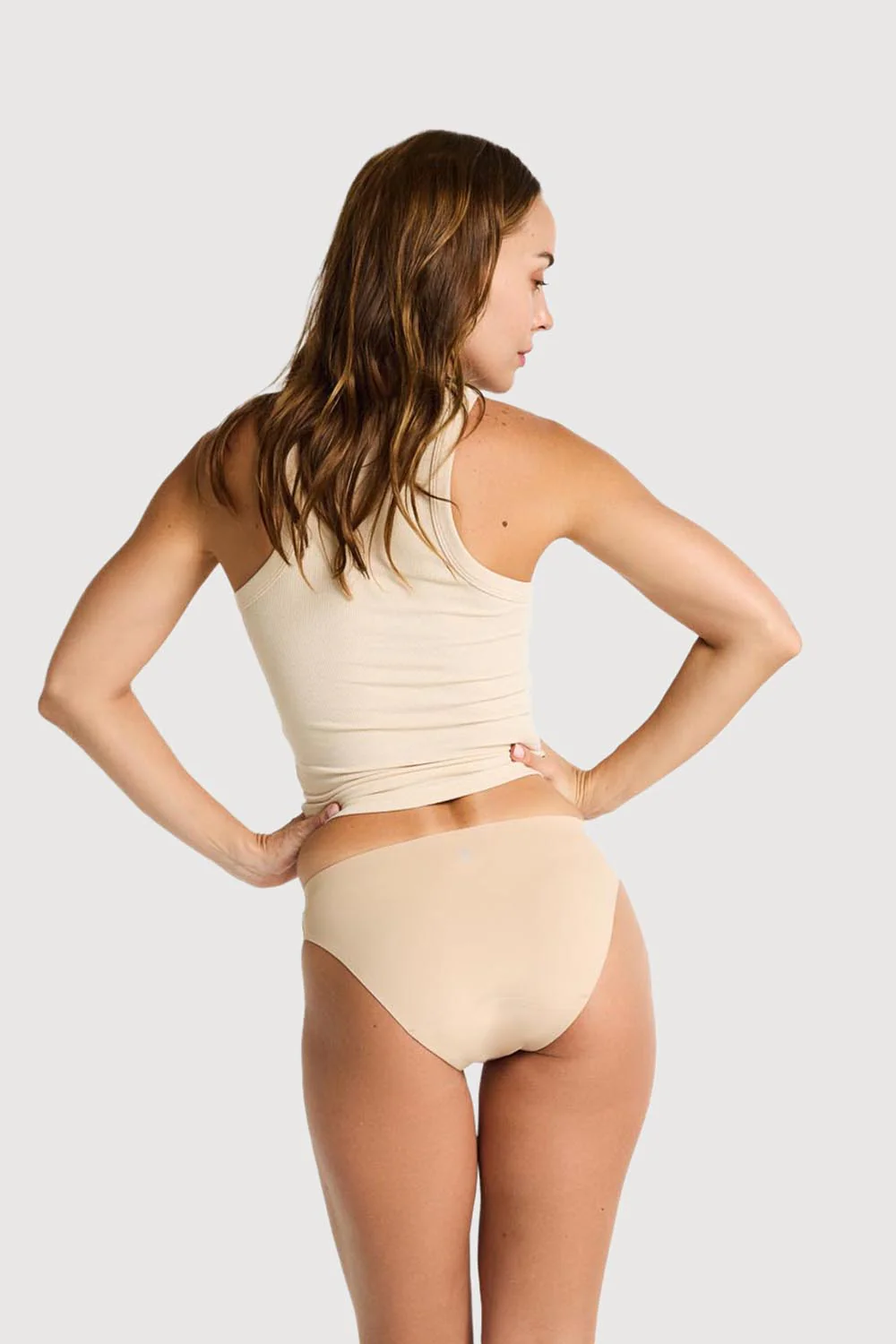 D2000 - Modibodi Seamfree Bikini Moderate-Heavy - Image 4