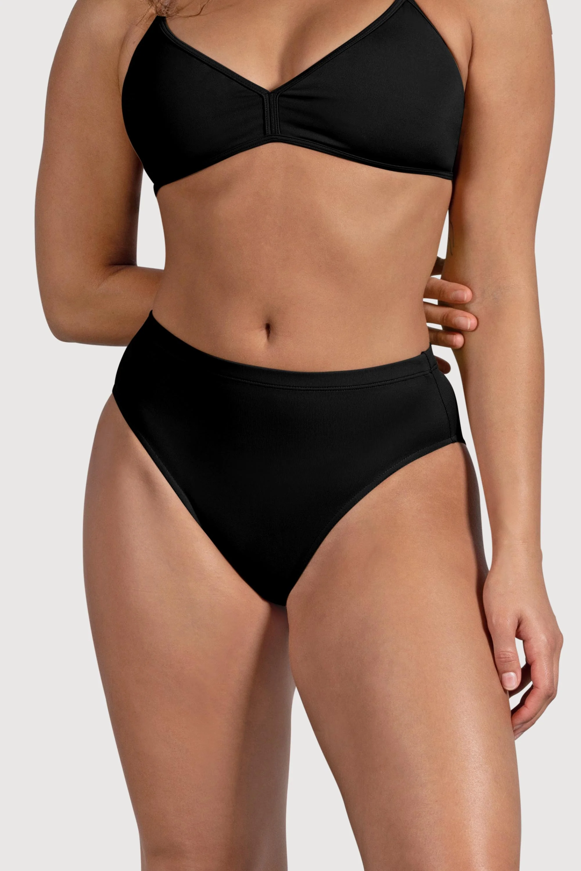 D53374 - Bloch Aquila High Waist Womens Brief - Image 3