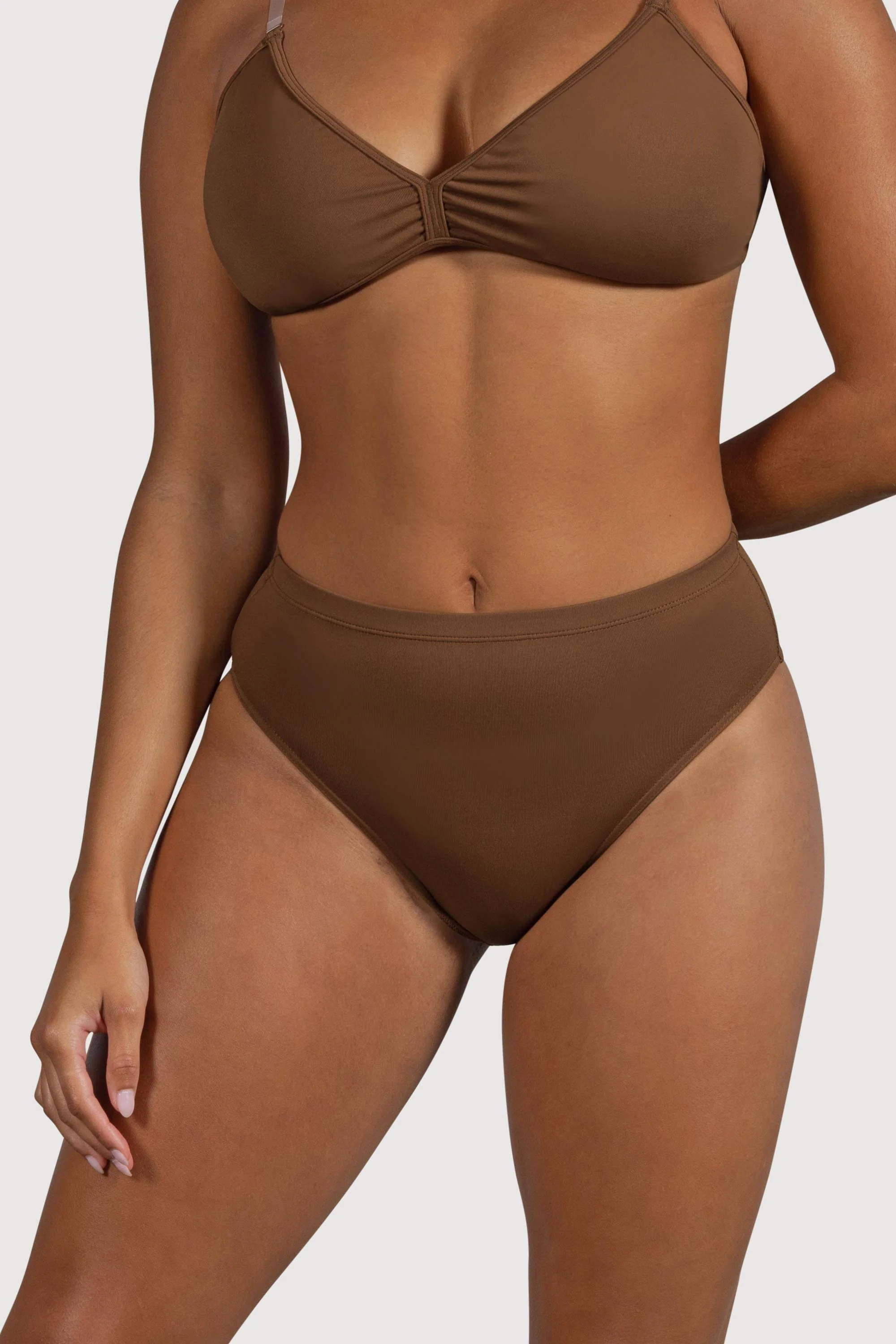 D53374 - Bloch Aquila High Waist Womens Brief - Image 3