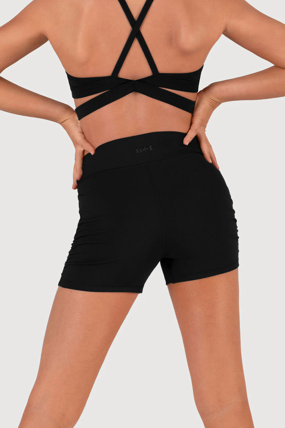 D55764G - Element V Front Shorts - Image 2