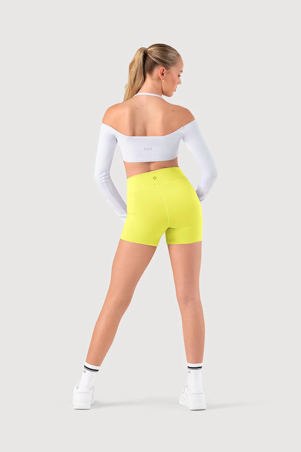 D55767G - Striker Short 2.0 - Image 5