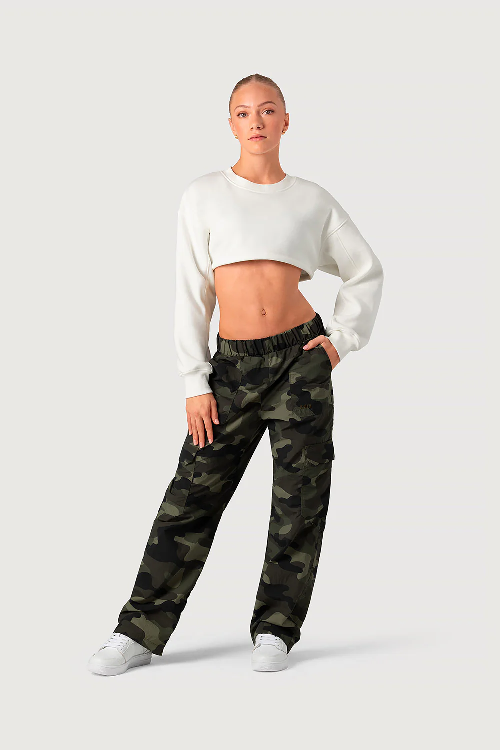 J55775G - Cropped Bolero Sweat - Image 4