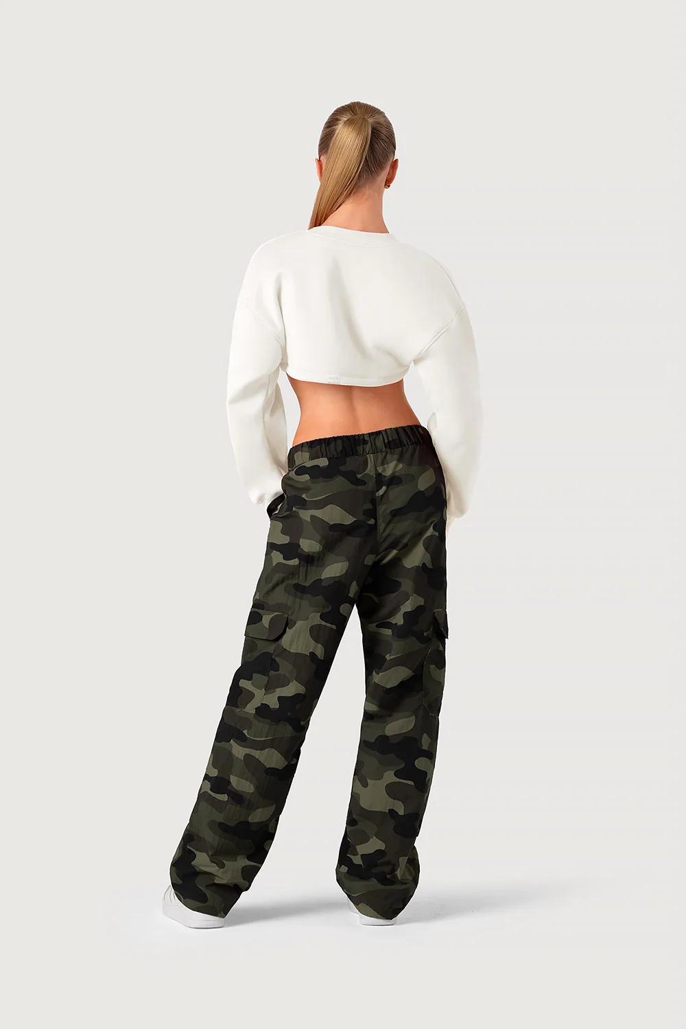 J55775G - Cropped Bolero Sweat - Image 5