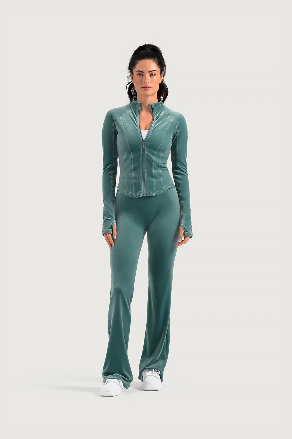 P5620Y - Velvet Flare Pants - Image 3