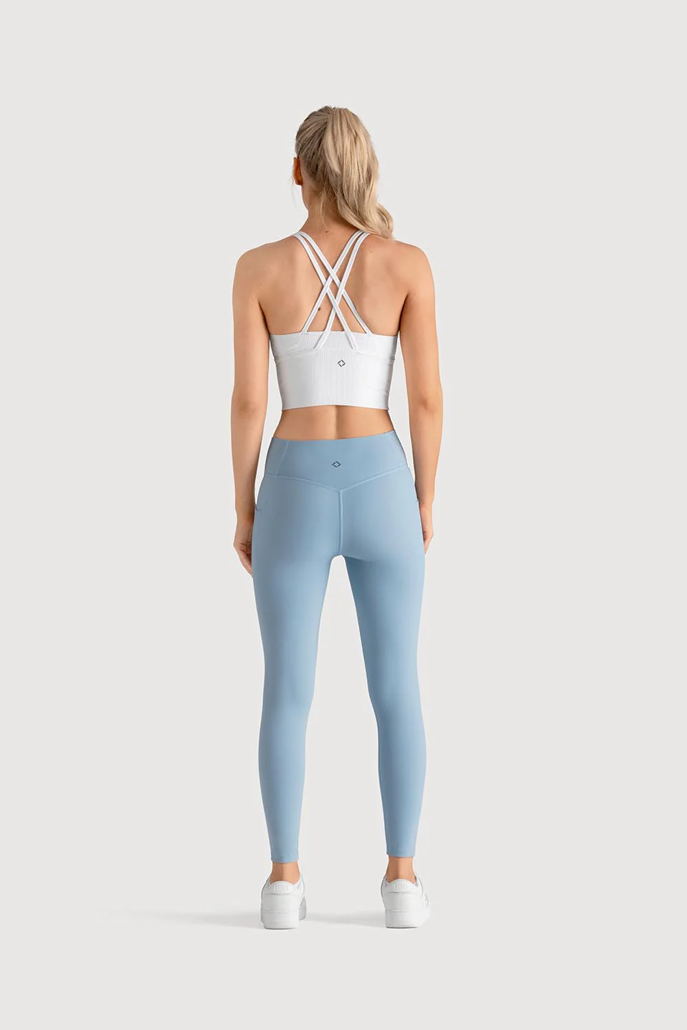 T5902Y - BLOCHeverhold™ V Shape Tight Regular - Image 4