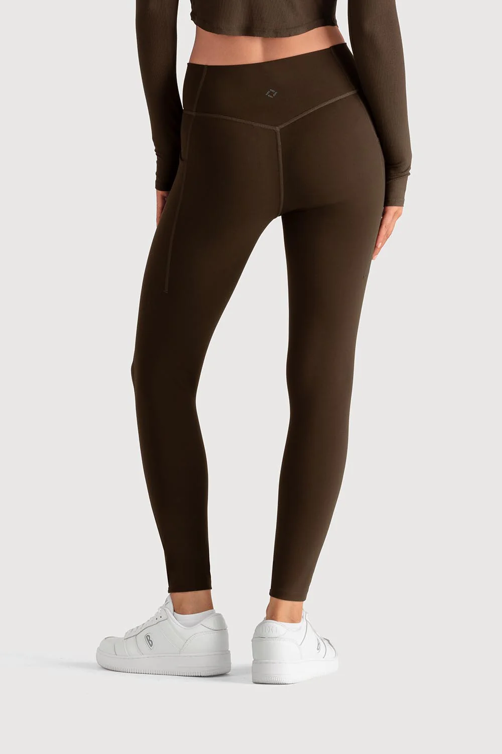 T5902Y - BLOCHeverhold™ V Shape Tight Regular - Image 3