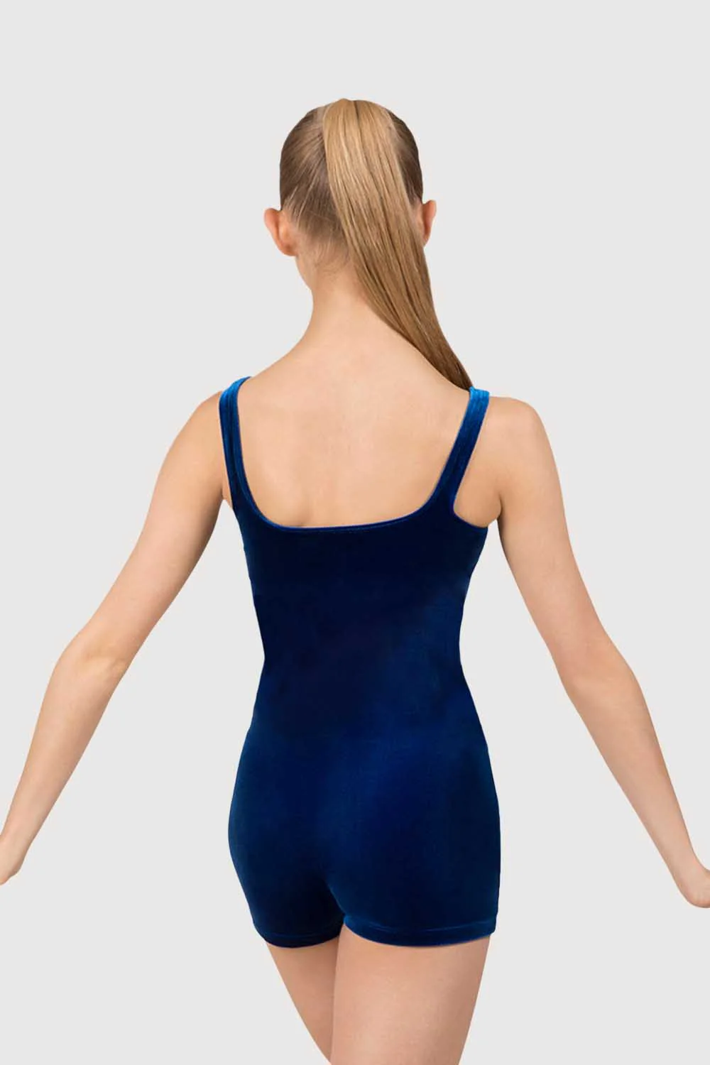 UL5138 - Leo Basic Velvet Scoop Neck Tank Tomboy - Image 2