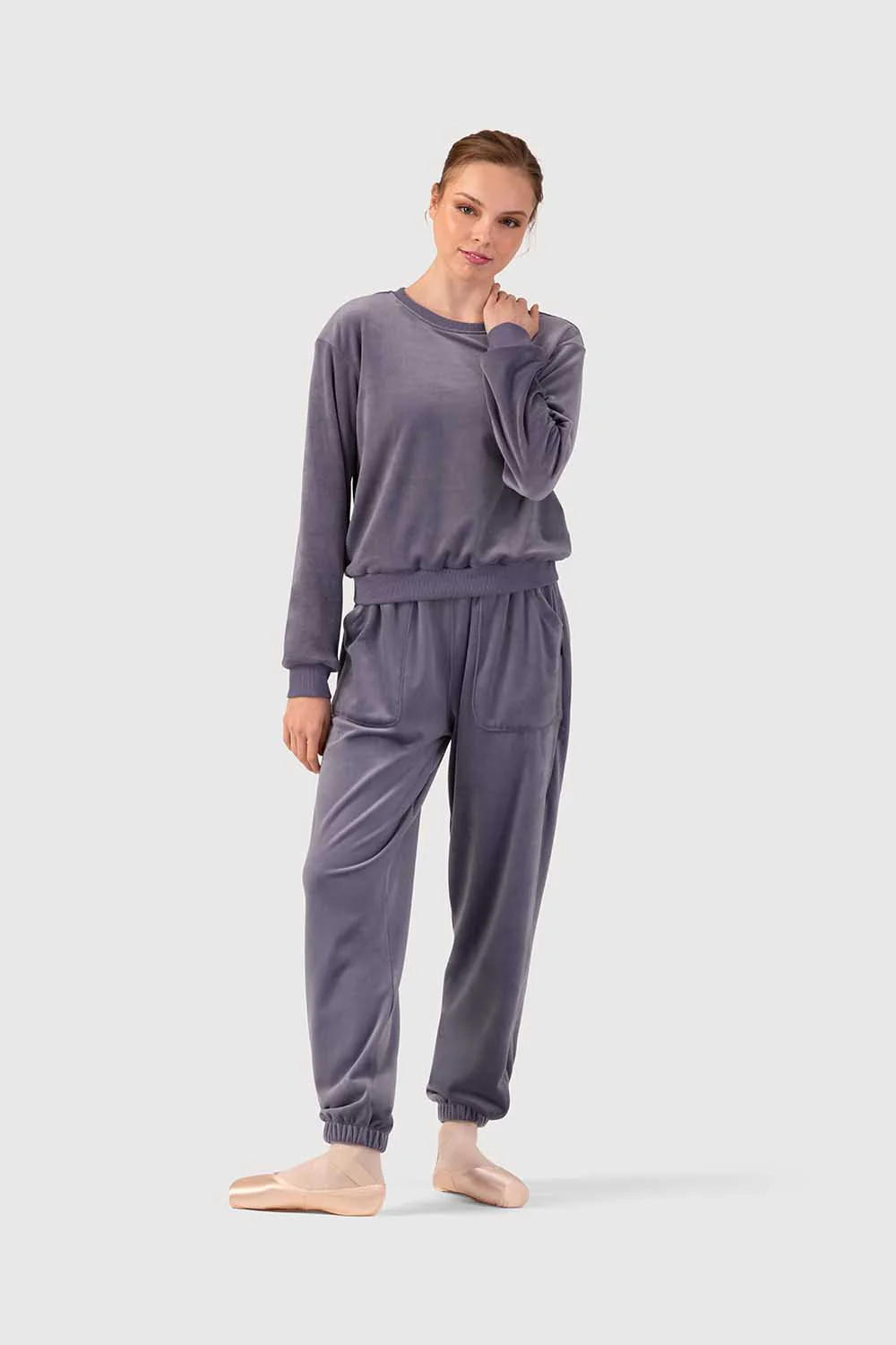 Z530015 - Bloch Caroline Womens Velvet Crew Jumper - Image 5