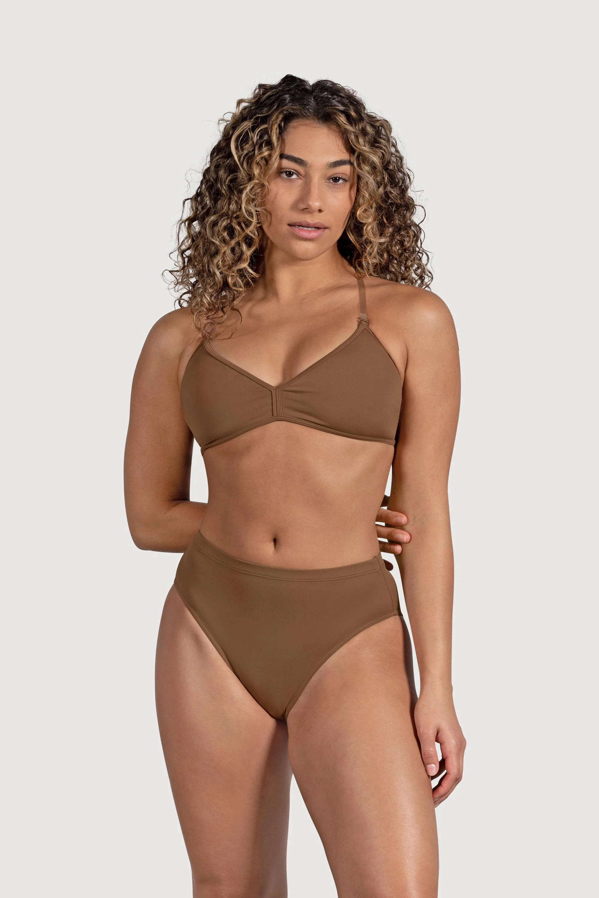 Z53357 - Bloch Deva V Front Womens Bra - Image 3