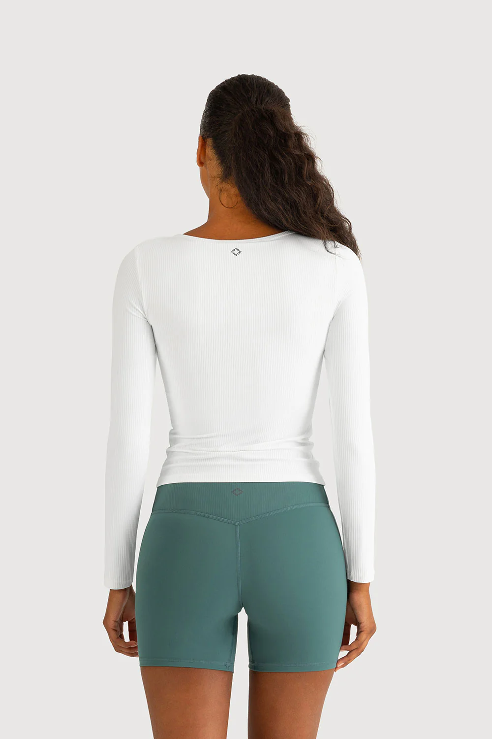 Z5683Y - Rib Essential Long Sleeve Top - Image 2