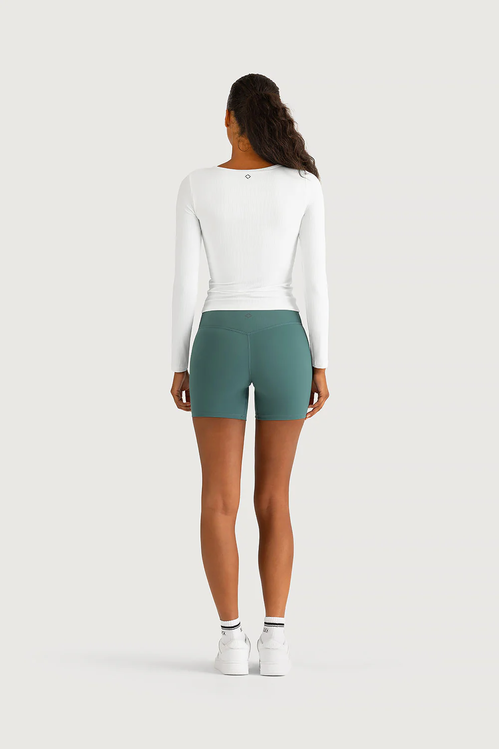 Z5683Y - Rib Essential Long Sleeve Top - Image 4